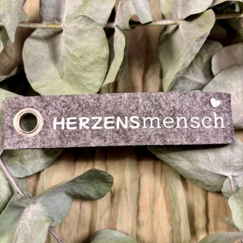 Schlüsselanhänger aus Filz mit Spruch & Symbol