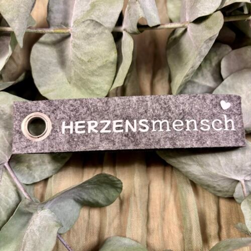 Schlüsselanhänger aus Filz mit Spruch & Symbol
