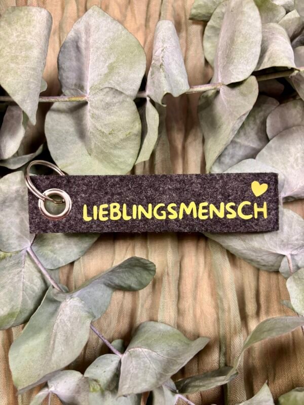 Schlüsselanhänger aus Filz mit Spruch & Symbol
