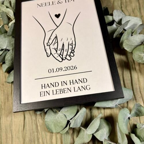 Personalisiertes Paarbild Hand in Hand - Linienzeichnung mit Namen & Datum