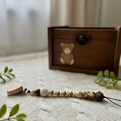 Personalisierte Schnullerkette mit Namen – Elefant oder Otter – Handgemacht - Babygeschenk Geburt & Taufe