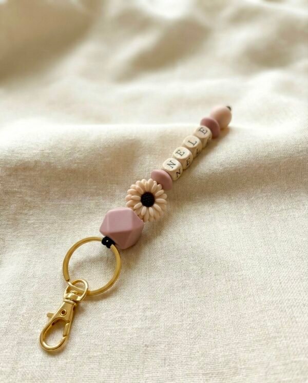 Personalisierter Schlüsselanhänger mit Namen - Silikon & Holz - Geschenk für Mama, Papa, Erzieherin, Kita, Familie